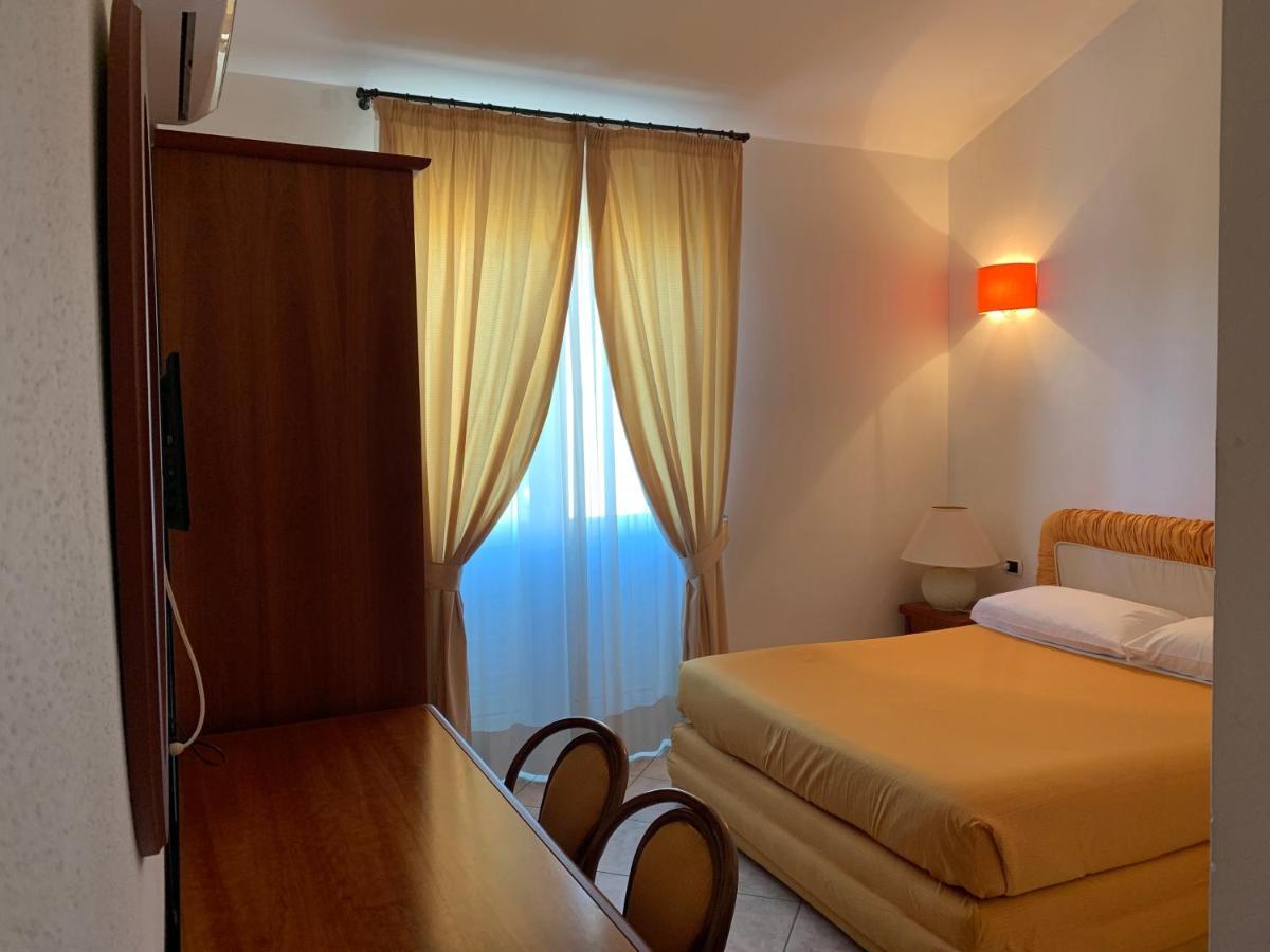 Il Cinghialetto Hotel Fonni Exterior foto
