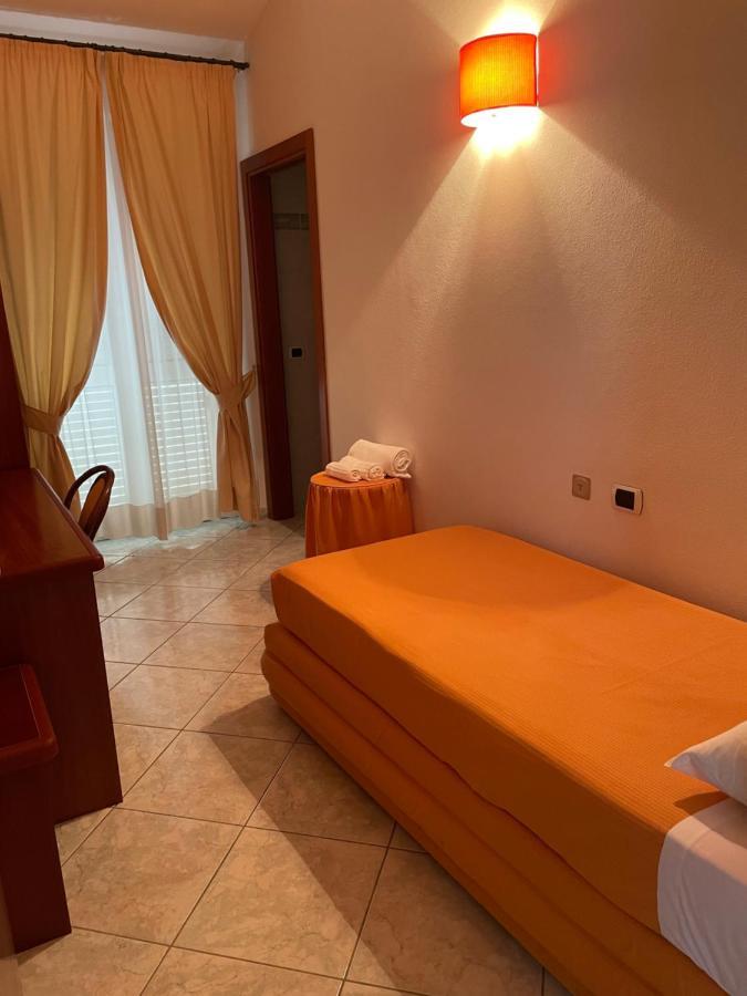 Il Cinghialetto Hotel Fonni Exterior foto